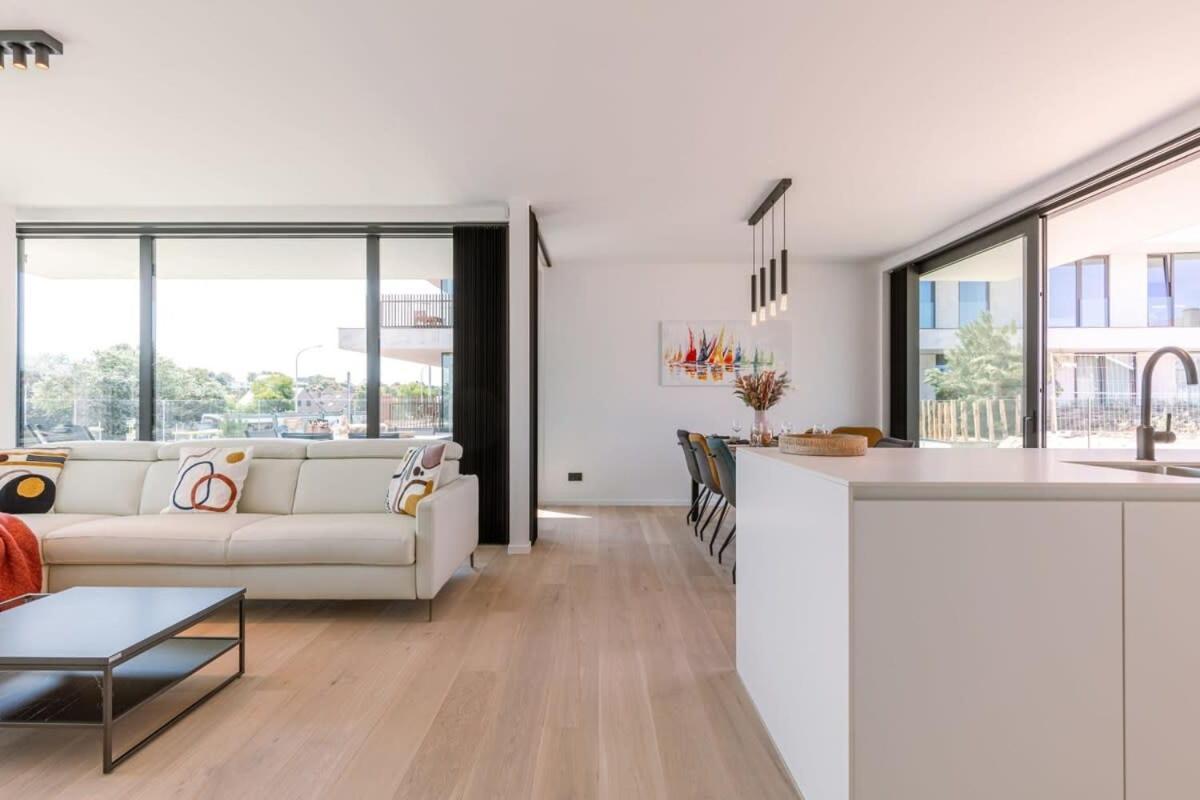 New, Luxurious And Modern Apartment With Private Parking Коксейде Экстерьер фото